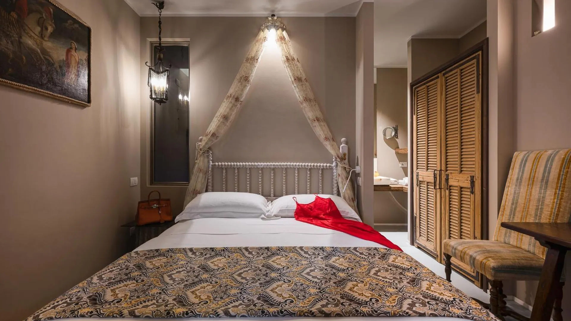 דיאנו מרינה A'Mare Luxury Rooms 0*, דיאנו מרינה